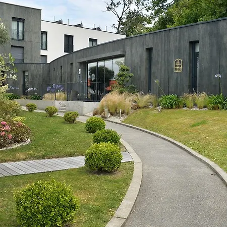 Hotell Western De La Regate-erdre 4*