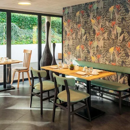 Hotell Western De La Regate-erdre