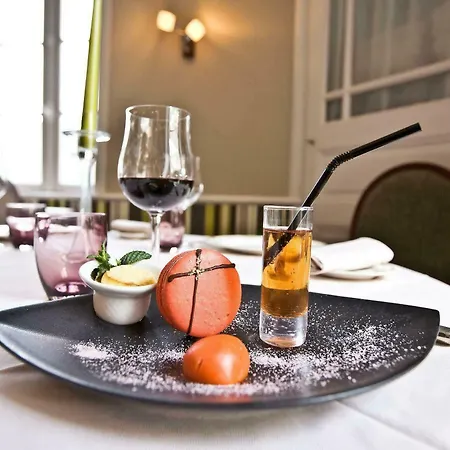 Western De La Regate-erdre Hotell 4*