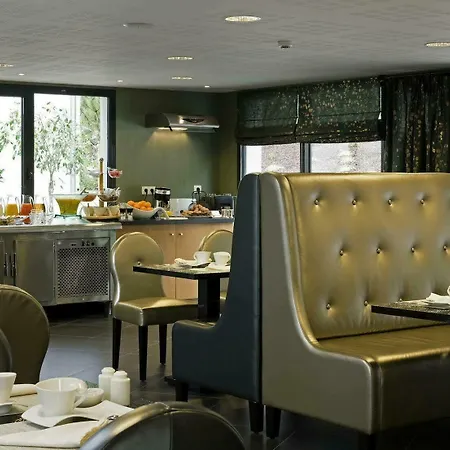 Hotell Western De La Regate-erdre 4*